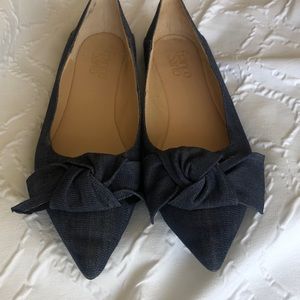 Denim flats with bow
